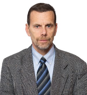 Photo of Andrew L. Oringer