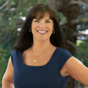 Photo of Erica R. Kemmerley