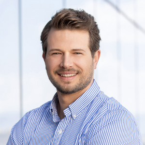 Photo of Dustin S. Charapata