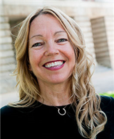 Photo of Melissa Hill