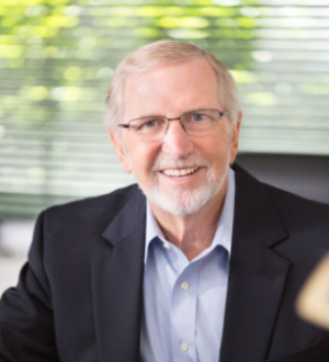 Photo of Lynn R. Laufenberg