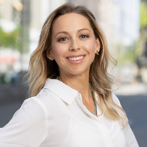 Photo of Emily R. Garnett