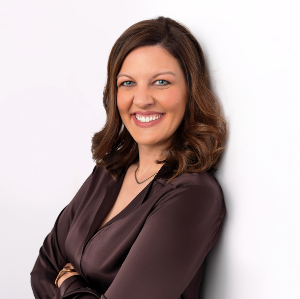 Photo of Amy L. Tracy