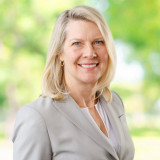 Photo of Sarah Kaas