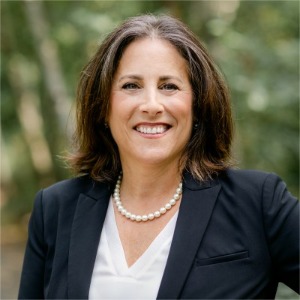 Photo of Dayna E. Underhill