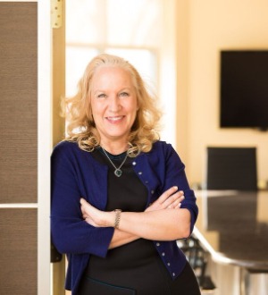 Photo of Randi McGinn