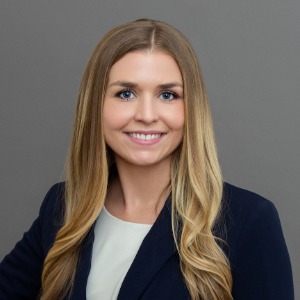 Photo of Carol Lamoureux