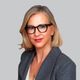 Photo of Laura K. Gasiorowski