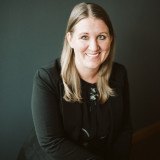 Photo of Sara Vanden Brook