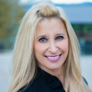 Photo of Lara Baker