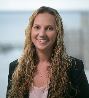 Photo of Erin M. Raschke