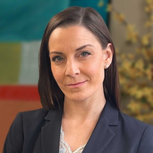Photo of Mary E. Toscano