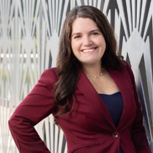 Photo of Emily E. Neuhausen