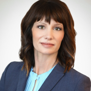 Photo of Janine Loetscher